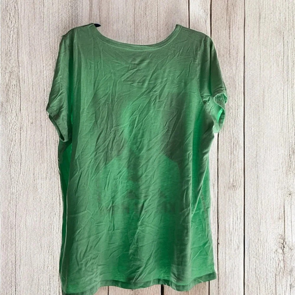Green Torrid Christmas Elf T-shirt - Size 3X (F19) - Picture 5 of 8